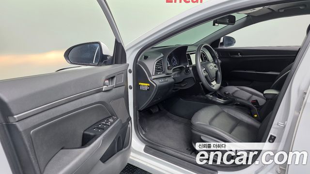 Hyundai Avante (AD) 1.6 GDI Value Plus 2018 — фото 10