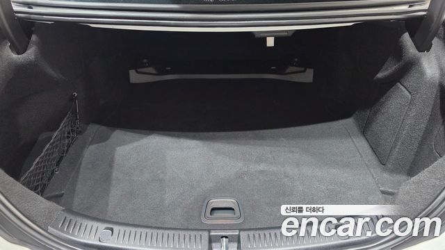 Mercedes-Benz E-Class (W213) E220d Avantgarde 2018 — фото 20