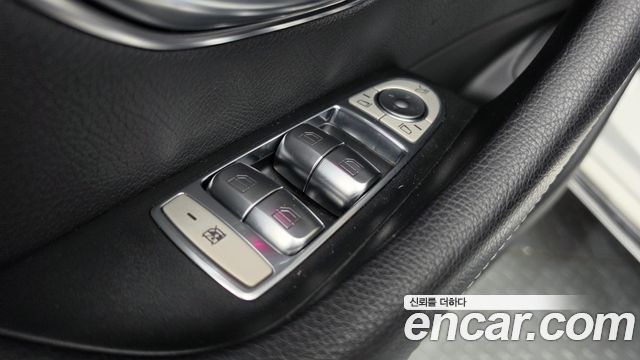 Mercedes-Benz E-Class (W213) E220d Avantgarde 2018 — фото 30