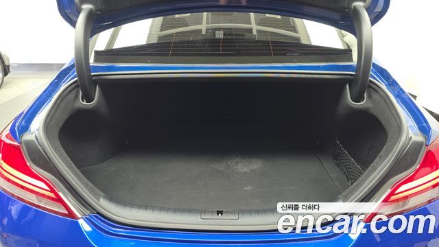 Genesis G70 3.3T Sport AWD Supreme 2018 — фото 16