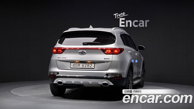 Kia Sportage The Bold Diesel 2.0 2WD Prestige 2019 — фото 4