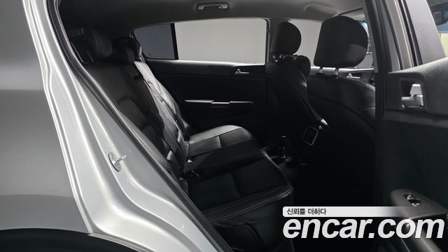 Kia Sportage The Bold Diesel 2.0 2WD Prestige 2019 — фото 11