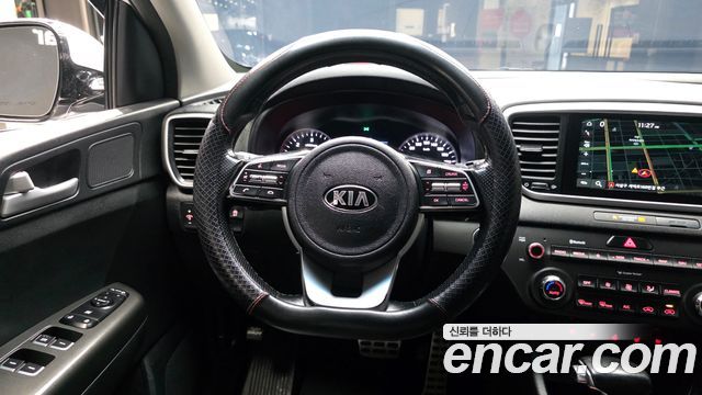 Kia Sportage The Bold Diesel 2.0 2WD Prestige 2019 — фото 14