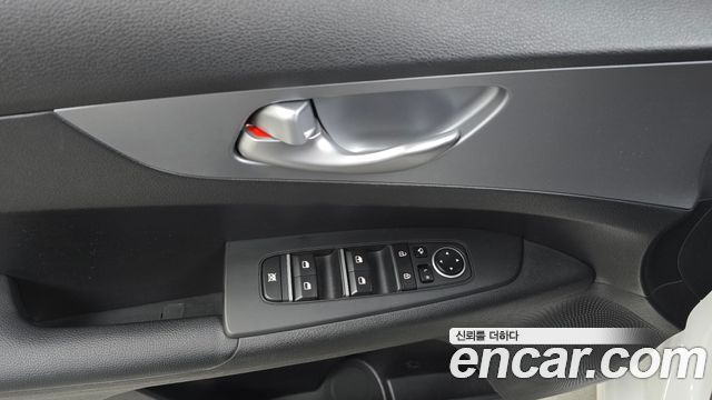 Kia K3 (II) 1.6 Prestige 2022 — фото 18