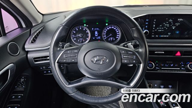 Hyundai Sonata (DN8) 2.0 Premium 2020 — фото 13