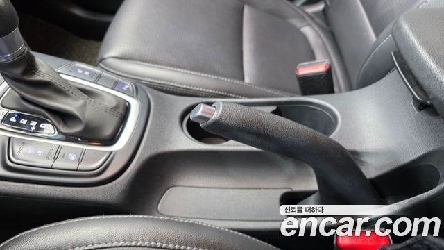 Hyundai Kona 1.6 Turbo 2WD Modern pop 2018 — фото 19
