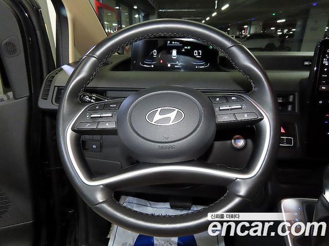 Hyundai Staria Cargo 5-Seater Modern 2025 — фото 8