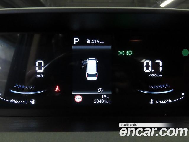 Hyundai Staria Cargo 5-Seater Modern 2025 — фото 9