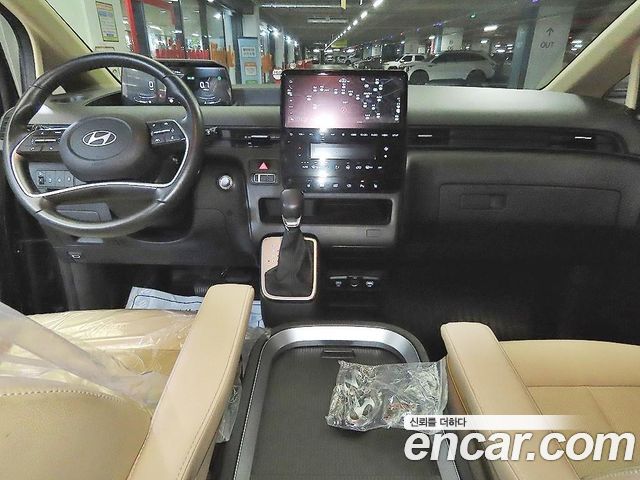 Hyundai Staria Cargo 5-Seater Modern 2025 — фото 10