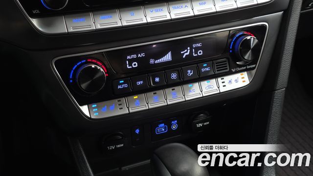 Hyundai Sonata New Rise 2.0 Premium Special 2018 — фото 18