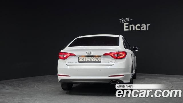 Hyundai Sonata (LF) LPI Modern 2015 — фото 4