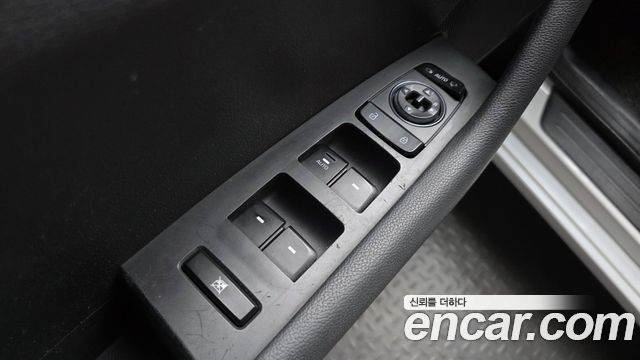 Hyundai Sonata (LF) LPI Modern 2015 — фото 17