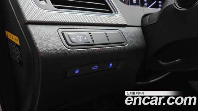 Hyundai Sonata (LF) LPI Modern 2015 — фото 18