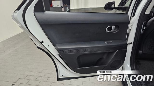Hyundai Ioniq 5 Long Range AWD Exclusive 2023 — фото 25