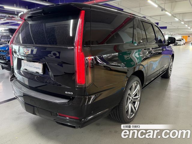 Cadillac Escalade (V) 6.2 ESV ESV Sports Platinum 2025 — фото 2
