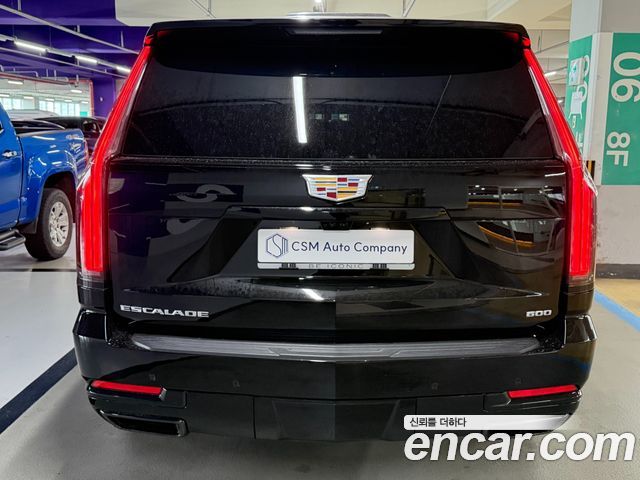 Cadillac Escalade (V) 6.2 ESV ESV Sports Platinum 2025 — фото 4