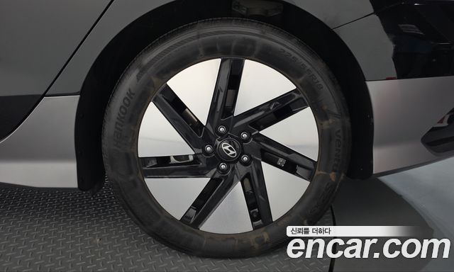 Hyundai Ioniq 6 Standard E-Value+ 2025 — фото 21