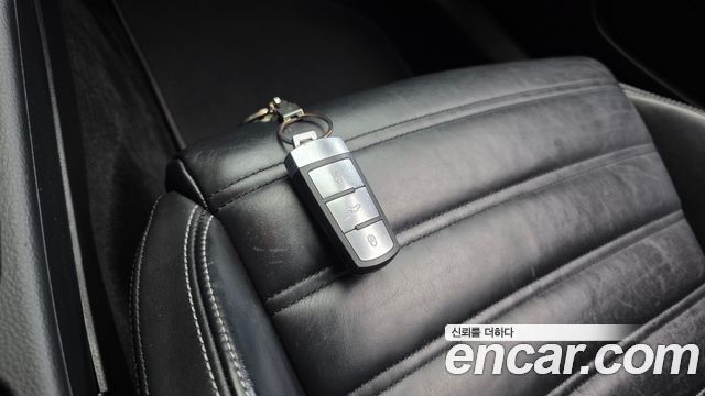 Volkswagen CC 2.0 TDI BlueMotion 2012 — фото 22