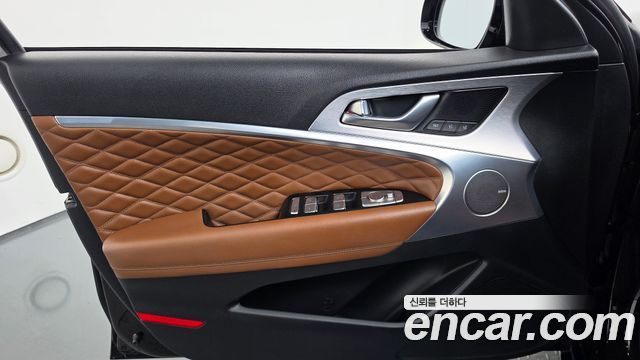 Genesis G70 2.0T Supreme 2018 — фото 24