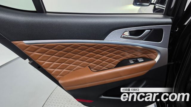 Genesis G70 2.0T Supreme 2018 — фото 25