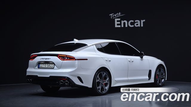 Kia Stinger 2.0 Turbo 2WD Platinum 2019 — фото 2