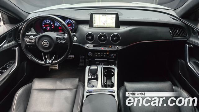 Kia Stinger 2.0 Turbo 2WD Platinum 2019 — фото 7
