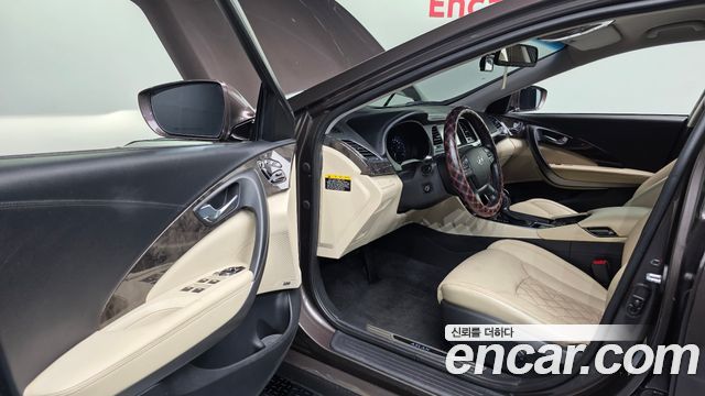 Hyundai Aslan G300 Exclusive 2016 — фото 10