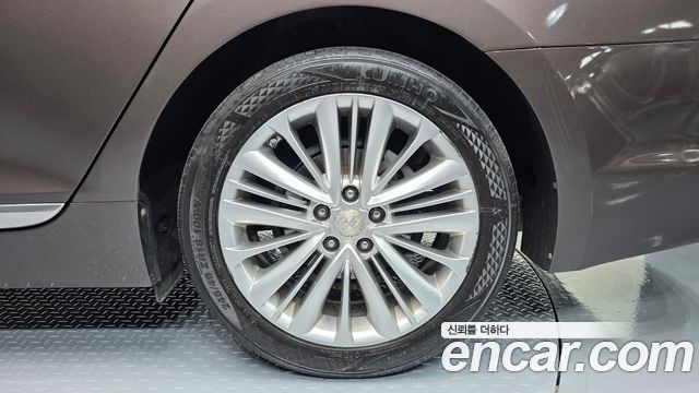 Hyundai Aslan G300 Exclusive 2016 — фото 21