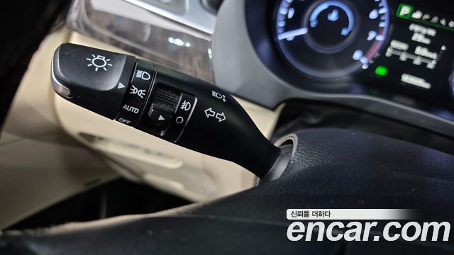 Hyundai Aslan G300 Exclusive 2016 — фото 28