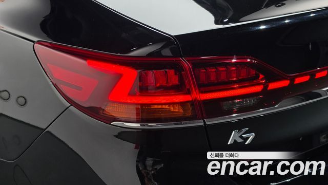 Kia K7 Premier 2.5 GDI Noblesse 2020 — фото 29