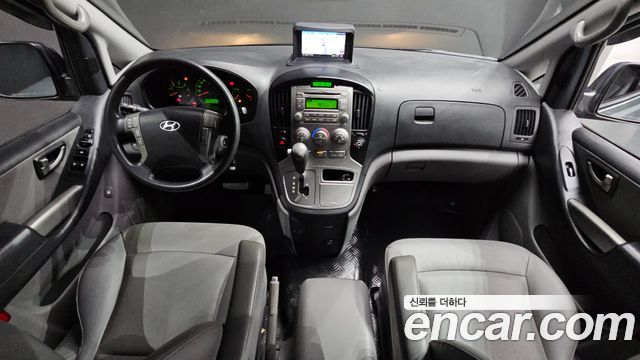 Hyundai Grand Starex 11-Seater Wagon CVX Luxury 2013 — фото 7