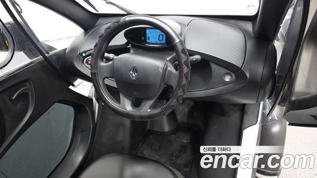 Renault Korea Twizy Life(2-Seater) 2020 — фото 7