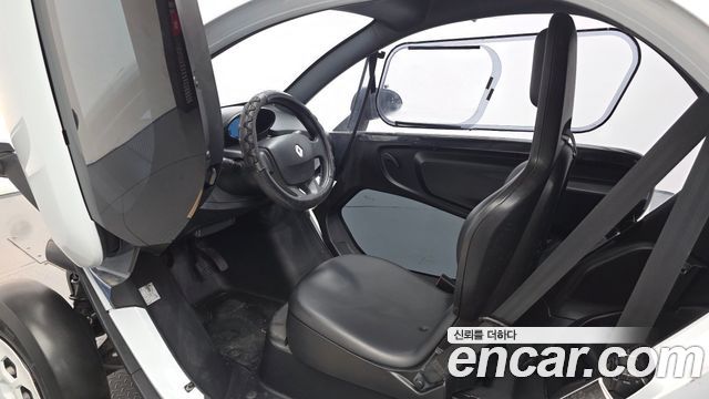 Renault Korea Twizy Life(2-Seater) 2020 — фото 10