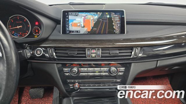 BMW X6 (F16) xDrive 30d 2017 — фото 12