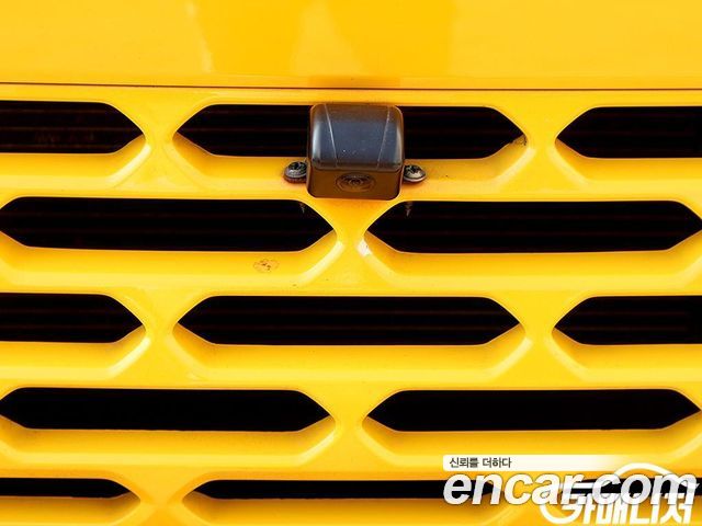 Hyundai Staria L3.5  Kinder Safety Car 15-Seater 2023 — фото 24