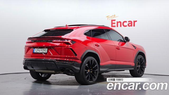 Lamborghini Urus 4.0 V8 2022 — фото 2