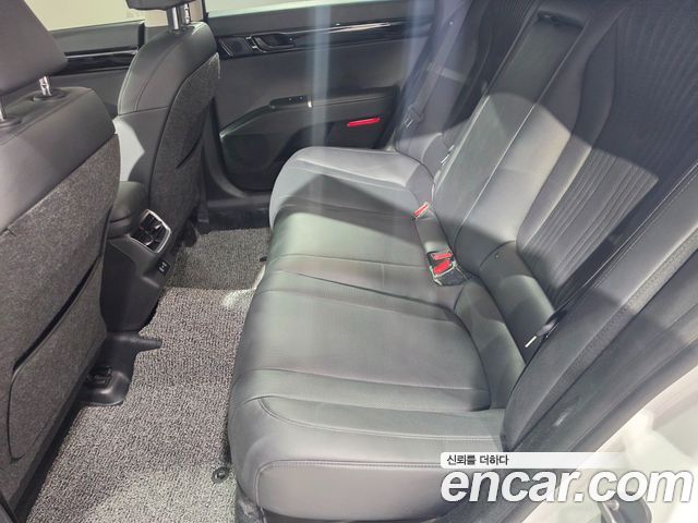 Hyundai Grandeur (GN7) 3.5 LPG 2WD (Taxi) Deluxe 2026 — фото 17