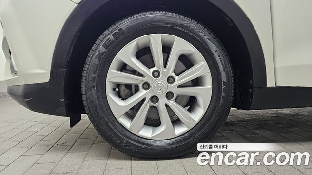 KG Mobility (SsangYong) Tivoli Armor VX 2WD 2019 — фото 5