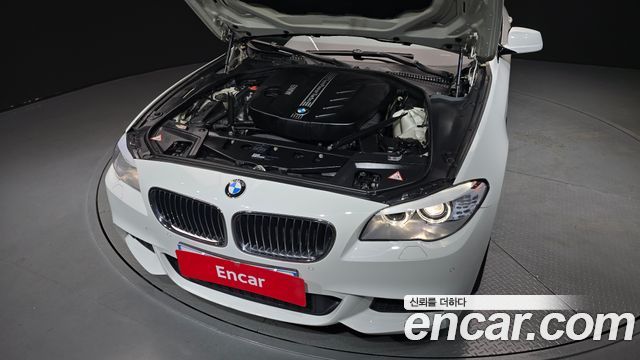 BMW 5 Series (F10) 525d xDrive M Sport Touring 2012 — фото 6