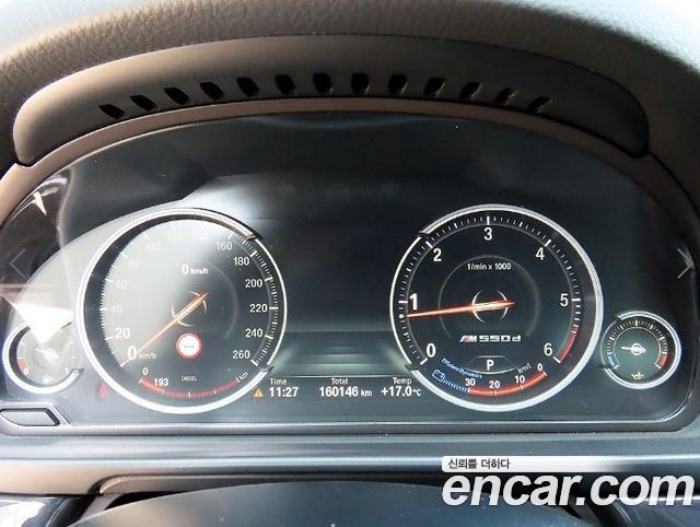 BMW 5 Series (F10) 520d xDrive M Aero Dynamic 2016 — фото 9