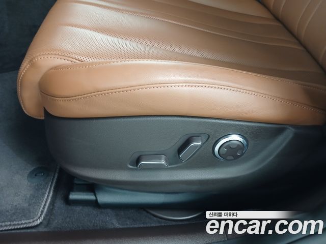 Genesis G80 (RG3) Gasoline 2.5 Turbo AWD 2024 — фото 31