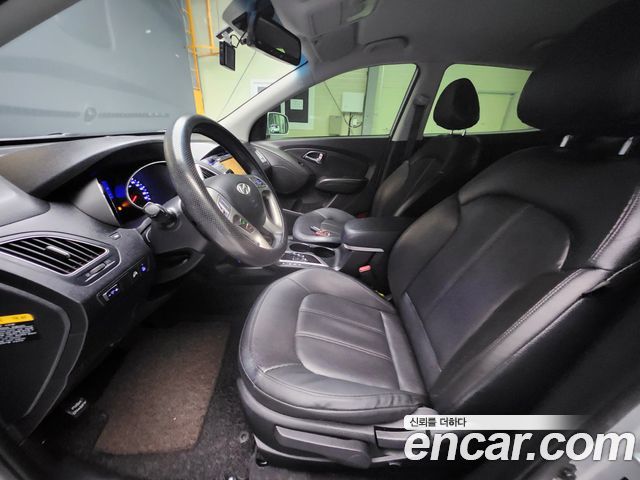 Hyundai Tucson ix Diesel 2WD LX20 Luxury 2013 — фото 8