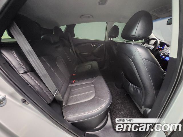 Hyundai Tucson ix Diesel 2WD LX20 Luxury 2013 — фото 10