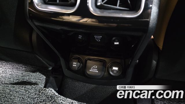 Kia Sorento (IV) Diesel 2.2 2WD Noblesse 2023 — фото 31