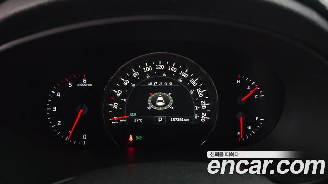 Kia Sorento Diesel 2.0 2WD Noblesse Special 2015 — фото 8