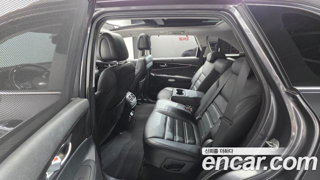 Kia Sorento Diesel 2.0 2WD Noblesse Special 2015 — фото 20