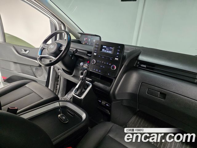 Hyundai Staria Cargo 5-Seater Modern 2023 — фото 6