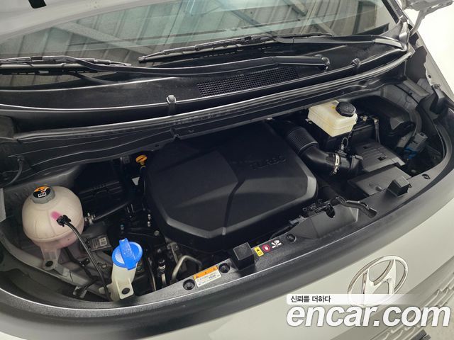 Hyundai Staria Cargo 5-Seater Modern 2023 — фото 8