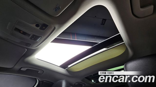 Mercedes-Benz GLA-Class (X156) GLA200 d 2017 — фото 16