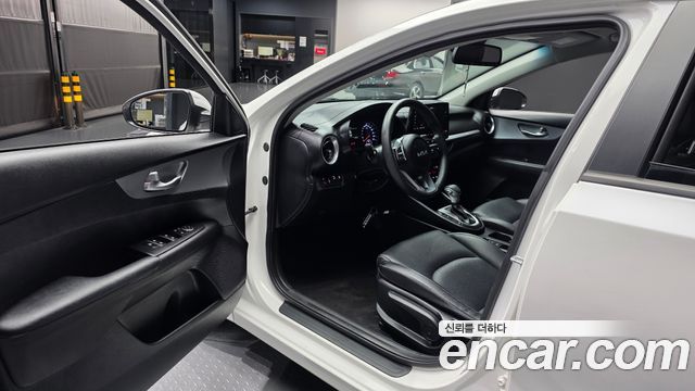 Kia K3 (II) 1.6 Trendy 2022 — фото 10